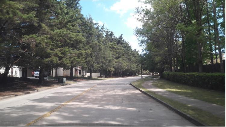 Venta de terreno en exclusivo residencial de CAES