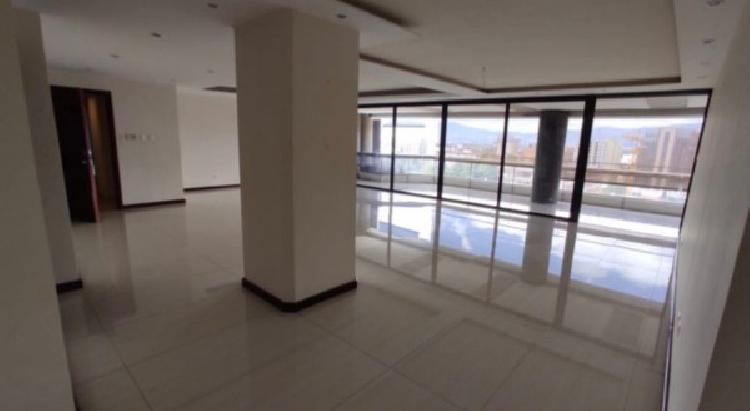 Apartamento en Renta en Edificio Tiffany 2, Zona 10 — foto 7