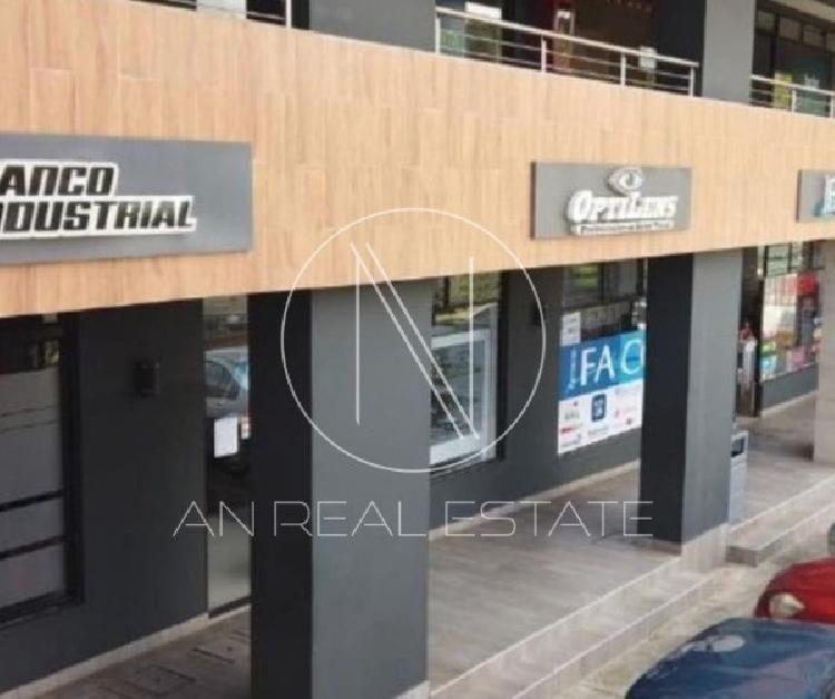 LOCAL EN RENTA EN PLAZA PINABETES, KM 19.5 CAES — foto 2