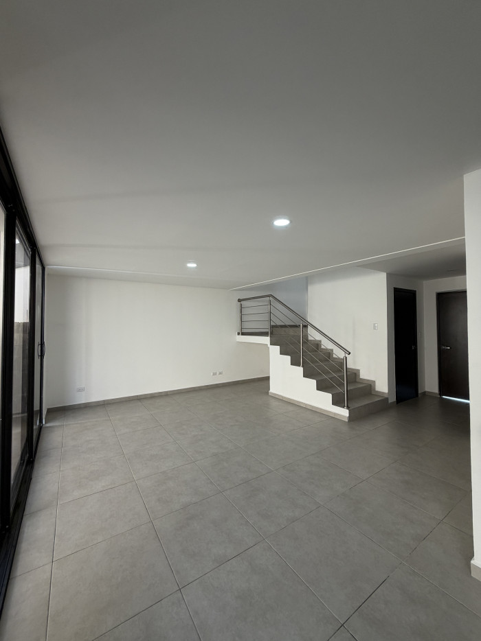 Casa en alquiler en Residencial Townhouses Pasatiempo - 5
