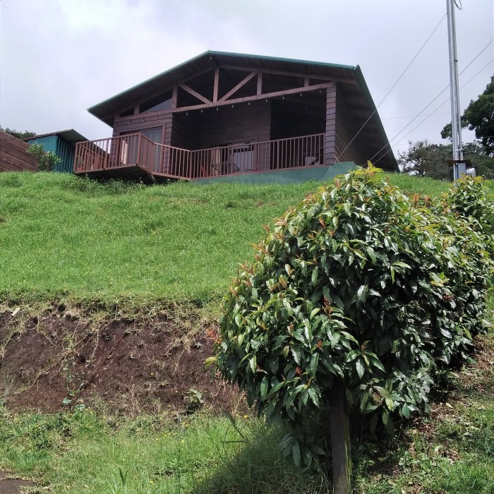 En venta quinta c/casa y cabañas faldas del volcán Poas - 11
