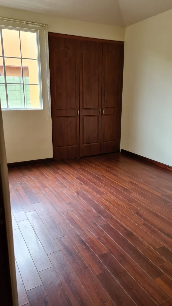 VENDO CASA CONDOMINIO ALCAZAR DE SANTA AMELIA ZONA 16 — foto 5
