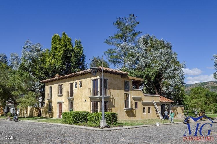 VENDO CASA PRIMAVERA EN CONDOMINIO CORTIJO LAS FLORES