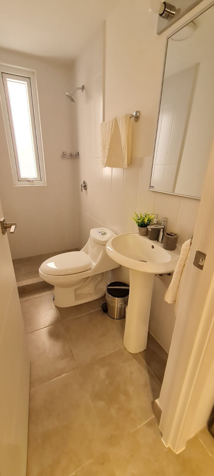 Apartamento amueblado en renta en zona 4 terraza grande — foto 4