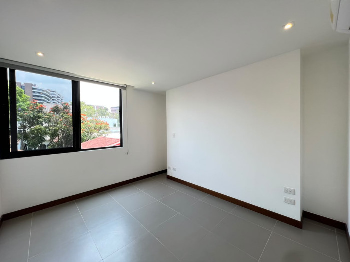 Apartamento Nuevo en renta en zona 13 - Miniatura 7