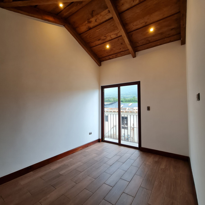 Exclusiva Casa en Venta en La Antigua Guatemala - Miniatura 20