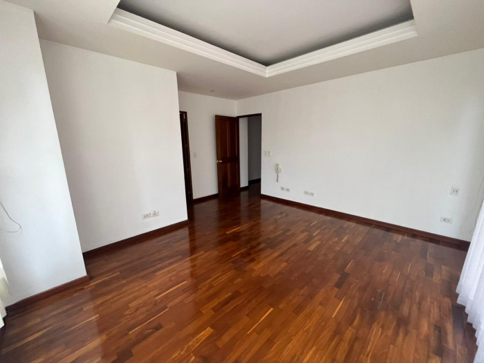 APARTAMENTO #RENTA o #VENTA - Image 3