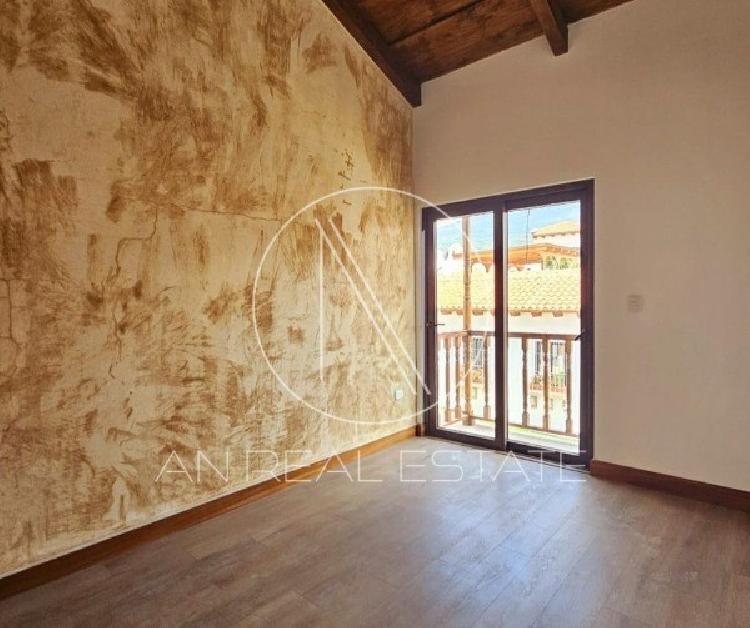 CASA EN VENTA EN ANTIGUA GUATEMALA