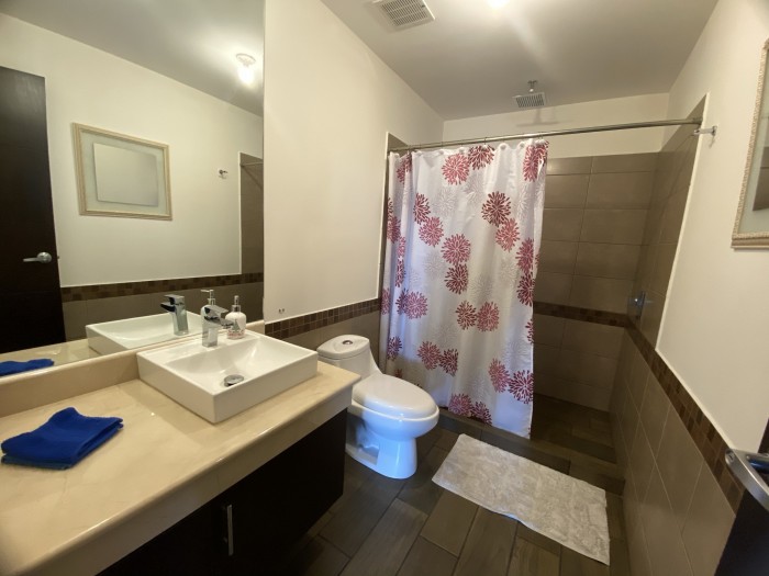 Apartamento en Renta en Zona 10 Guatemala - Miniatura 8