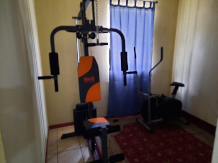 Vendo apartamento en zona 10 de Santa Catarina Pinulaa — foto 3