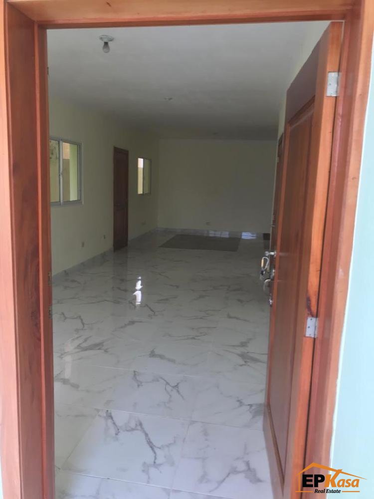 Casa de dos niveles, Prado Oriental, Santo Domingo Este — foto 6