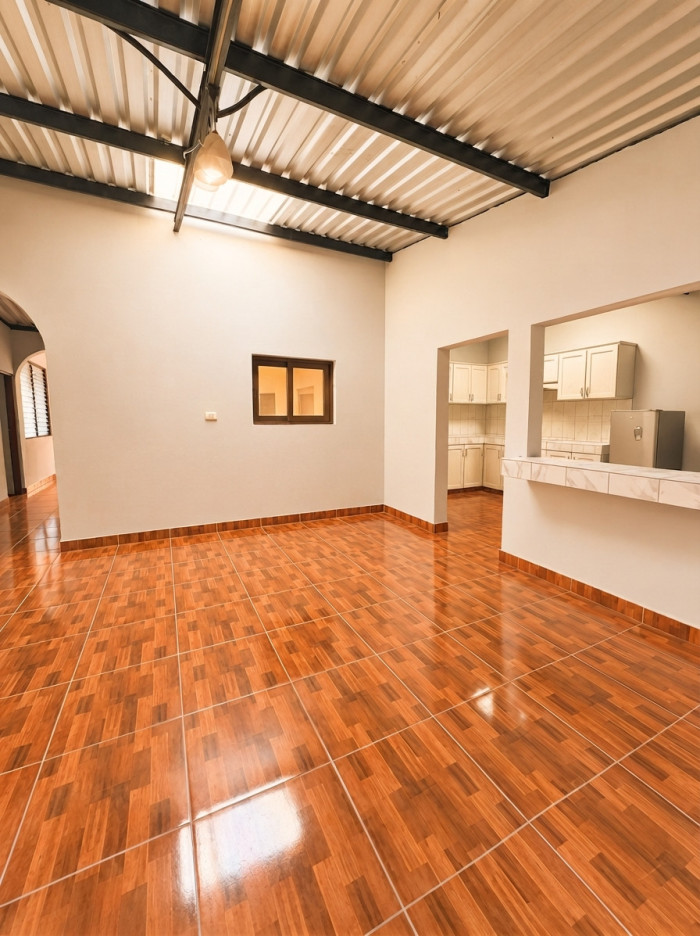 Casa comercial en venta sobre Panamericana El Congo - 4