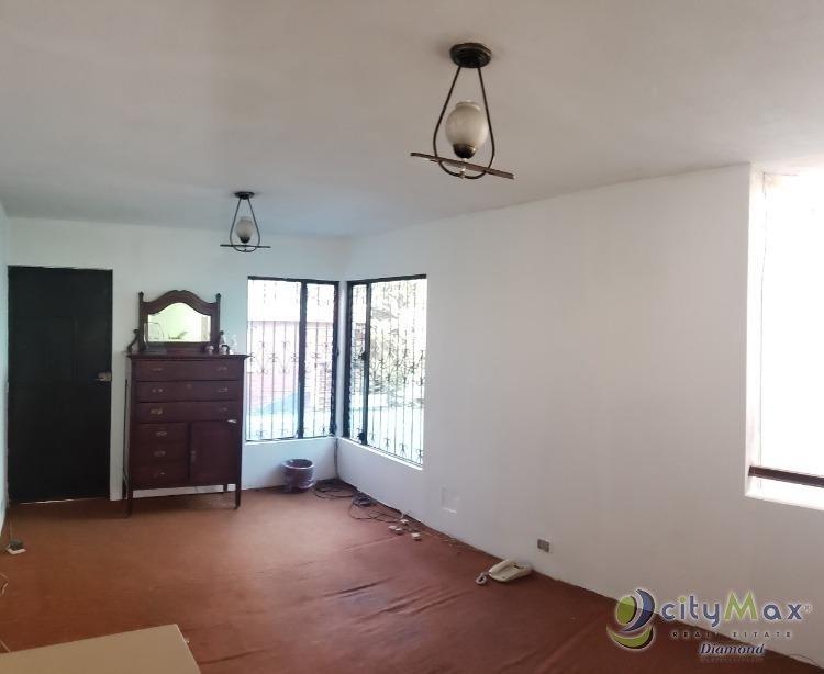 AMPLIA CASA EN VENTA ZONA 16 LA MONTAÑA - Image 3