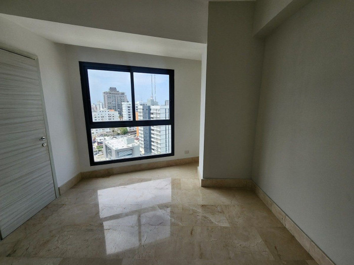 Apartamento 2 Hab con linea blanca en Alquiler en Naco — foto 5