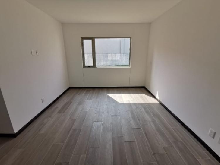 APARTAMENTO EN RENTA EN ZONA 14 EN PRIMER NIVEL/MI — foto 5