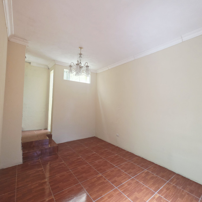 En Venta Casa en Planes de Bárcenas Villa Nueva — foto 5