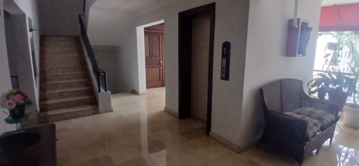 Apartamento Amueblado en Alquiler en Evaristo Morales - 4