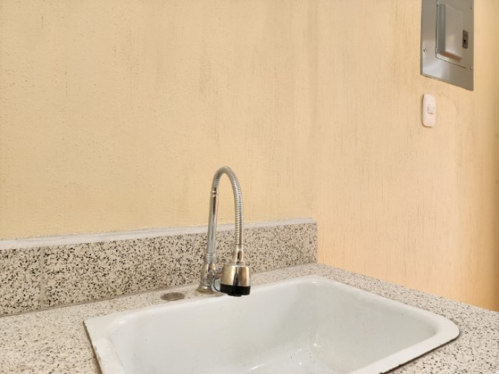 Apartamento en Alquiler Zona 12 Guatemala - Miniatura 3