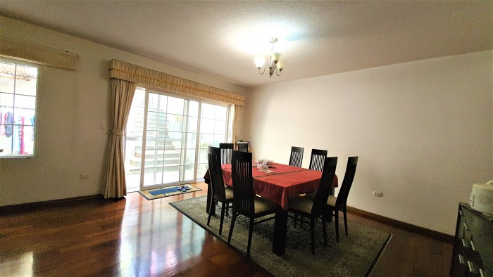 Amplia casa en venta en Monte Azul Zona 13 - Miniatura 9