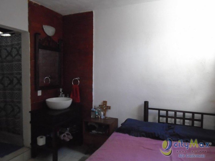 Casa en Venta Zona 2 de San Lucas Sacatepequez - Miniatura 8