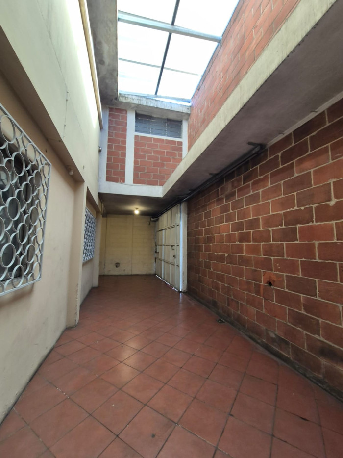 Edificio Comercial en Venta en Zona 7, Ciudad de Guatemala - Miniatura 12