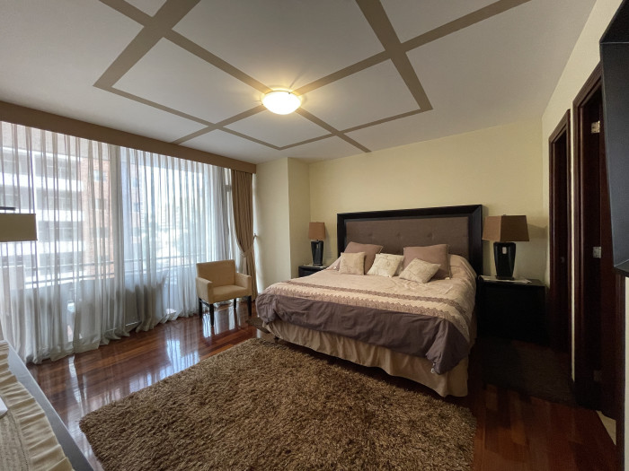Plus Real Estate vende / renta apartamento en zona 14 — foto 4