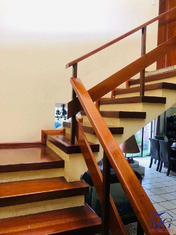 VENDO CASA EN ZONA 11 LAS CHARCAS — foto 3