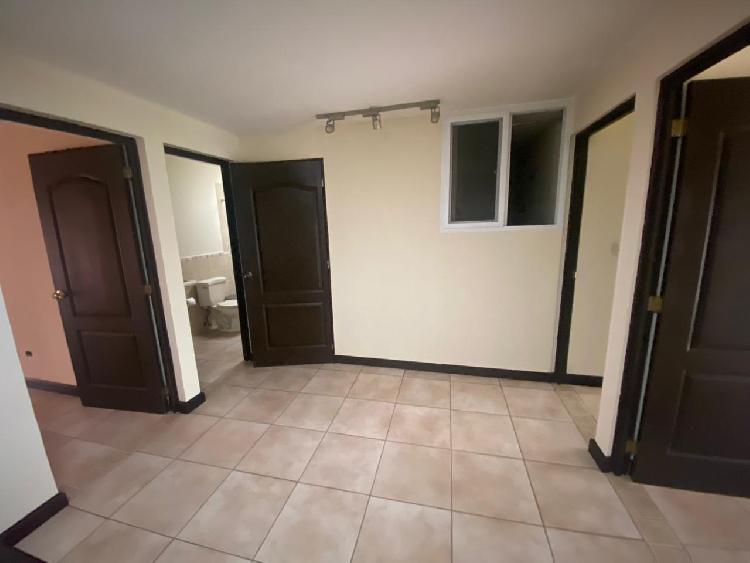 Amplia casa en Renta Condominio Lucerna Santa Catarina — foto 6