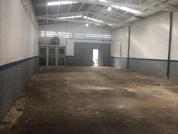 BODEGA EN RENTA EN CALLE MARTI - 3