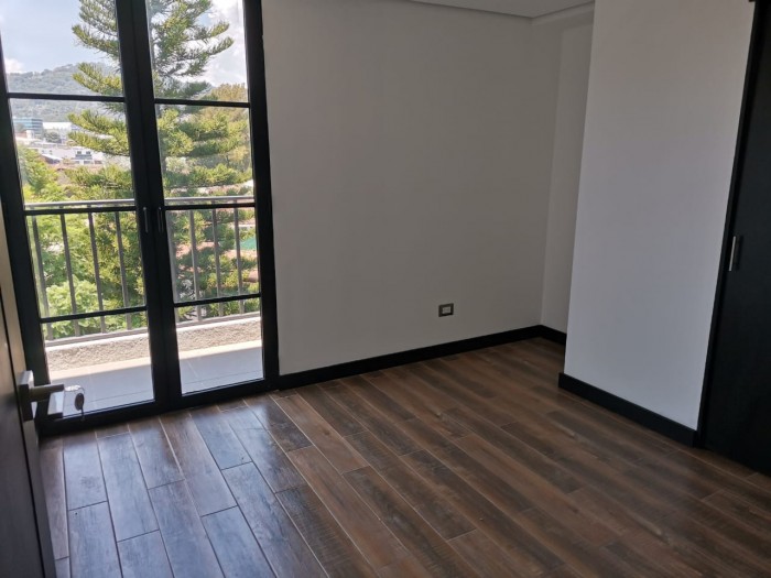 Rento amplio y moderno apartamento en zona 14 — foto 6