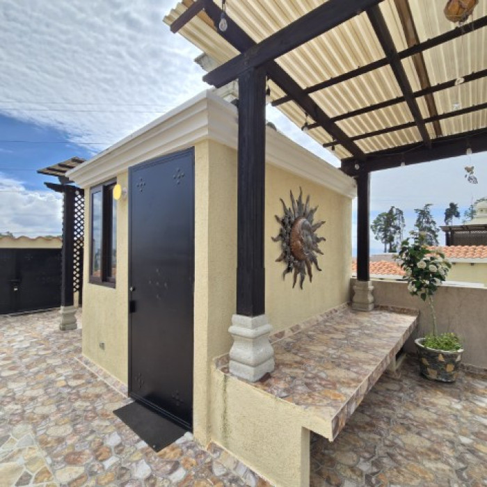 Casa en Venta Quintas Los Encinos Zona 7 de Mixco - Miniatura 24