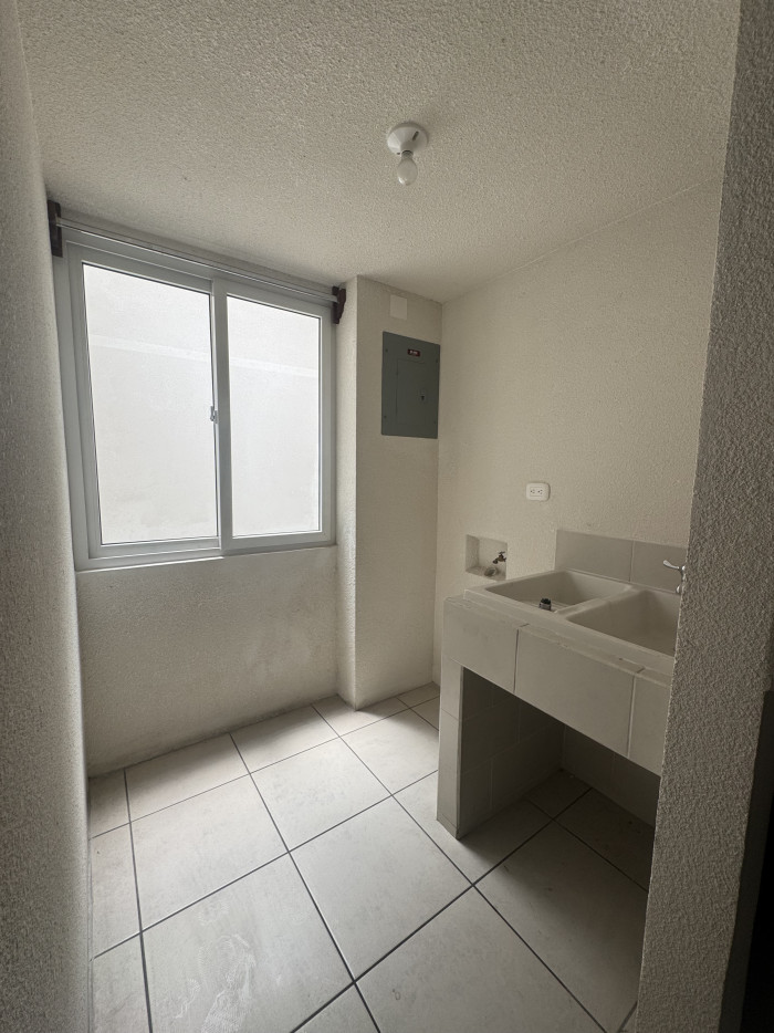 Vendo Apartamento en Edificio Entre Valles Villa Nueva - Miniatura 15