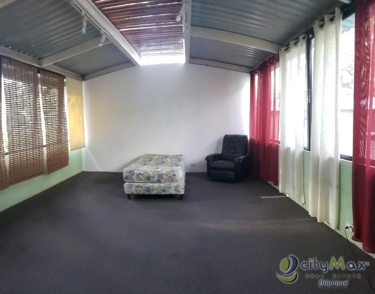 AMPLIA CASA EN VENTA ZONA 16 LA MONTAÑA - Miniatura 6
