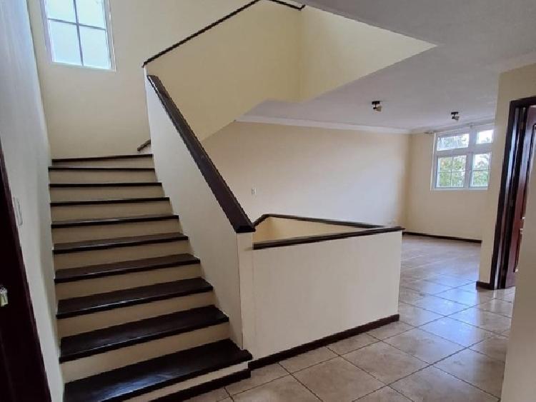 CASA EN RENTA EN KM 21.5 CARRETERA A FRAIJANES — foto 12