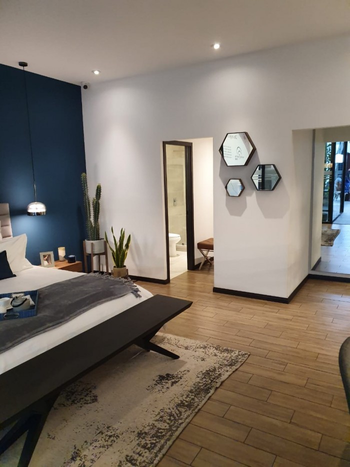 Apartamento en Venta en planos Zona 10 Guatemala. - Image 3