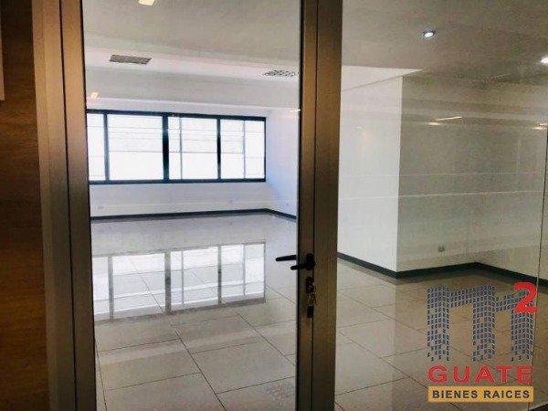 Clínica de 50 m2 de construcción en Renta, Zona 09 — foto 5