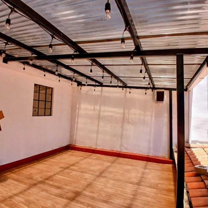 Amplia Casa en Venta en Las Hojarascas, Mixco — foto 9