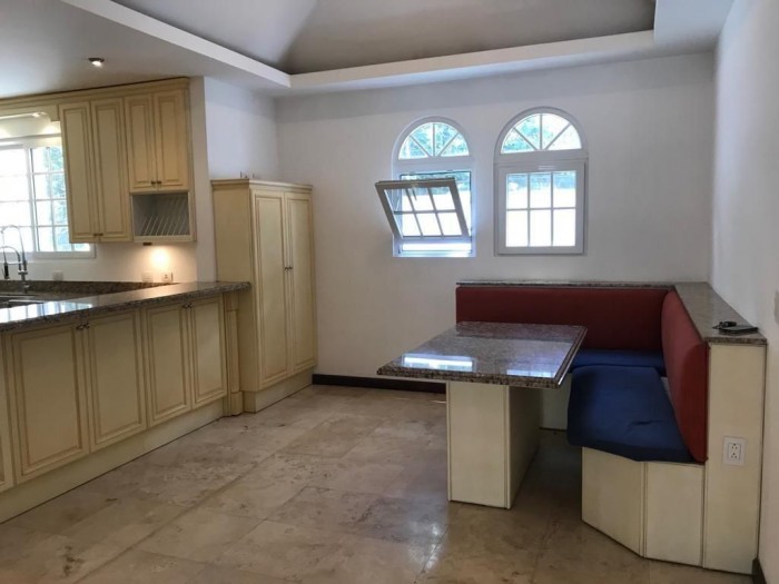 VENDO CASA EN RESIDENCIAL EXCLUSIVO EN CAYALA ZONA 16 — foto 2