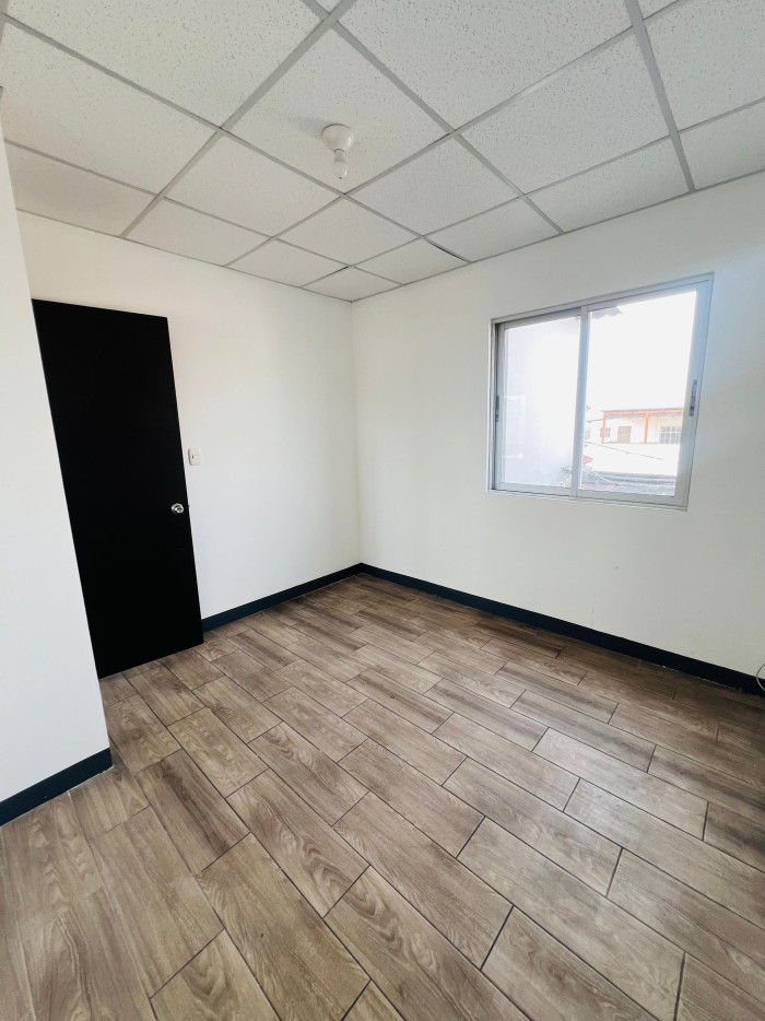 Apartamento en renta Catalina Villa Nueva - Miniatura 9
