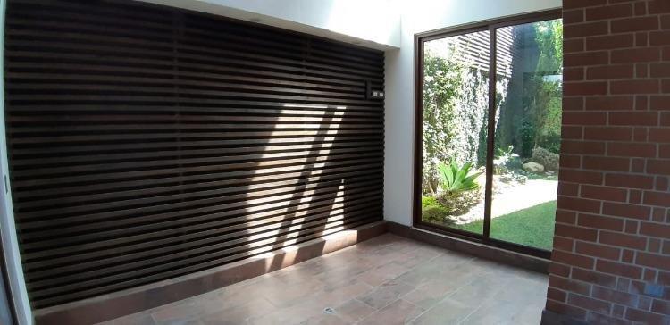 Residencia en venta en Condominio Santa Catarina Guate - Miniatura 12