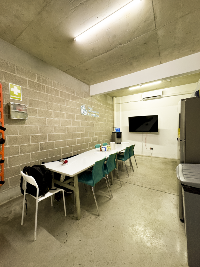 Ofibodega en venta por Redondel Integración alquilada - 11