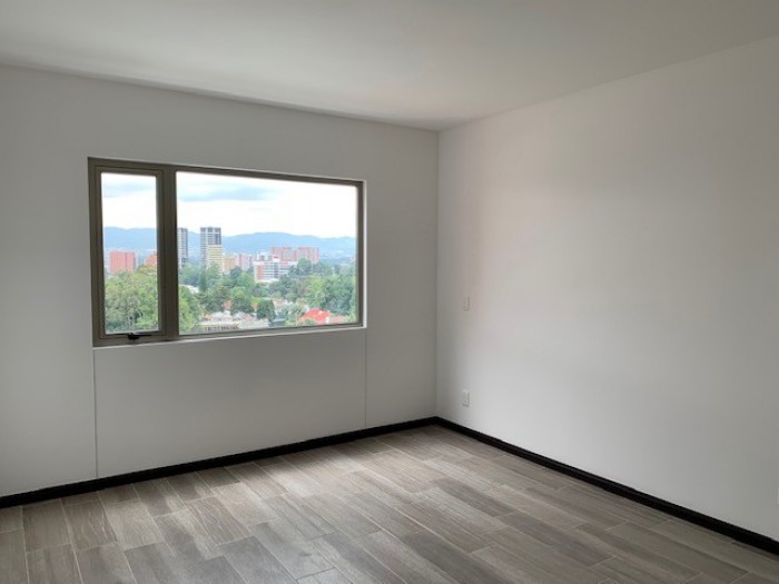 Apartamento en venta en zona 14 Plaza Segheria - Miniatura 20
