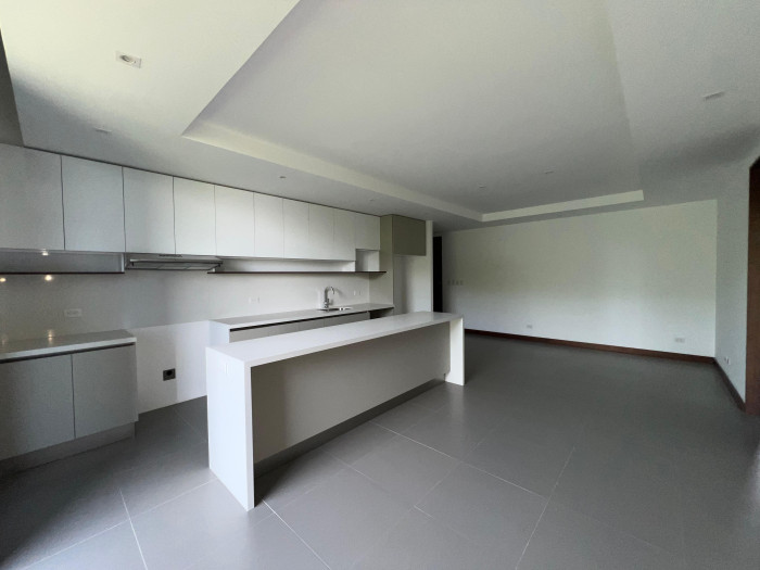 Apartamento nuevo en venta zona 13 - Image 2