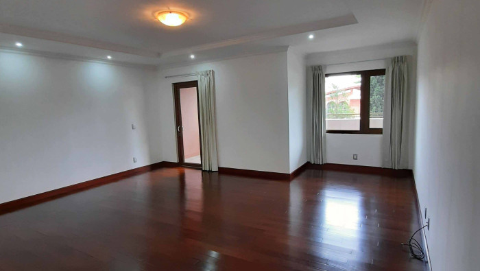 Plus Real Estate vende apartamento en zona 14