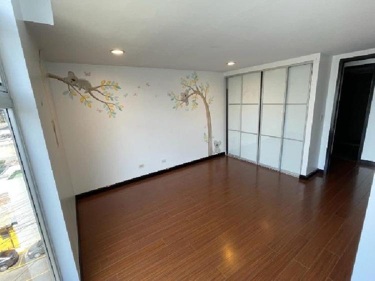 APARTAMENTO EN RENTA – EDIFICIO 19DIEZ | ZONA 10 — foto 3