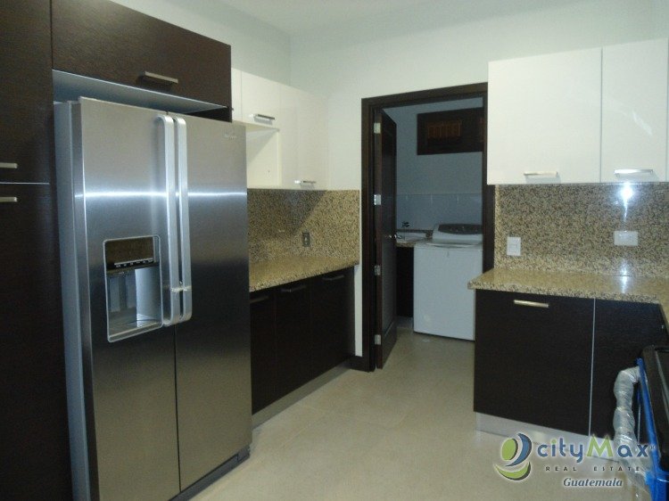 Apartamento en renta en primer nivel zona 14 Guatemala - Miniatura 14