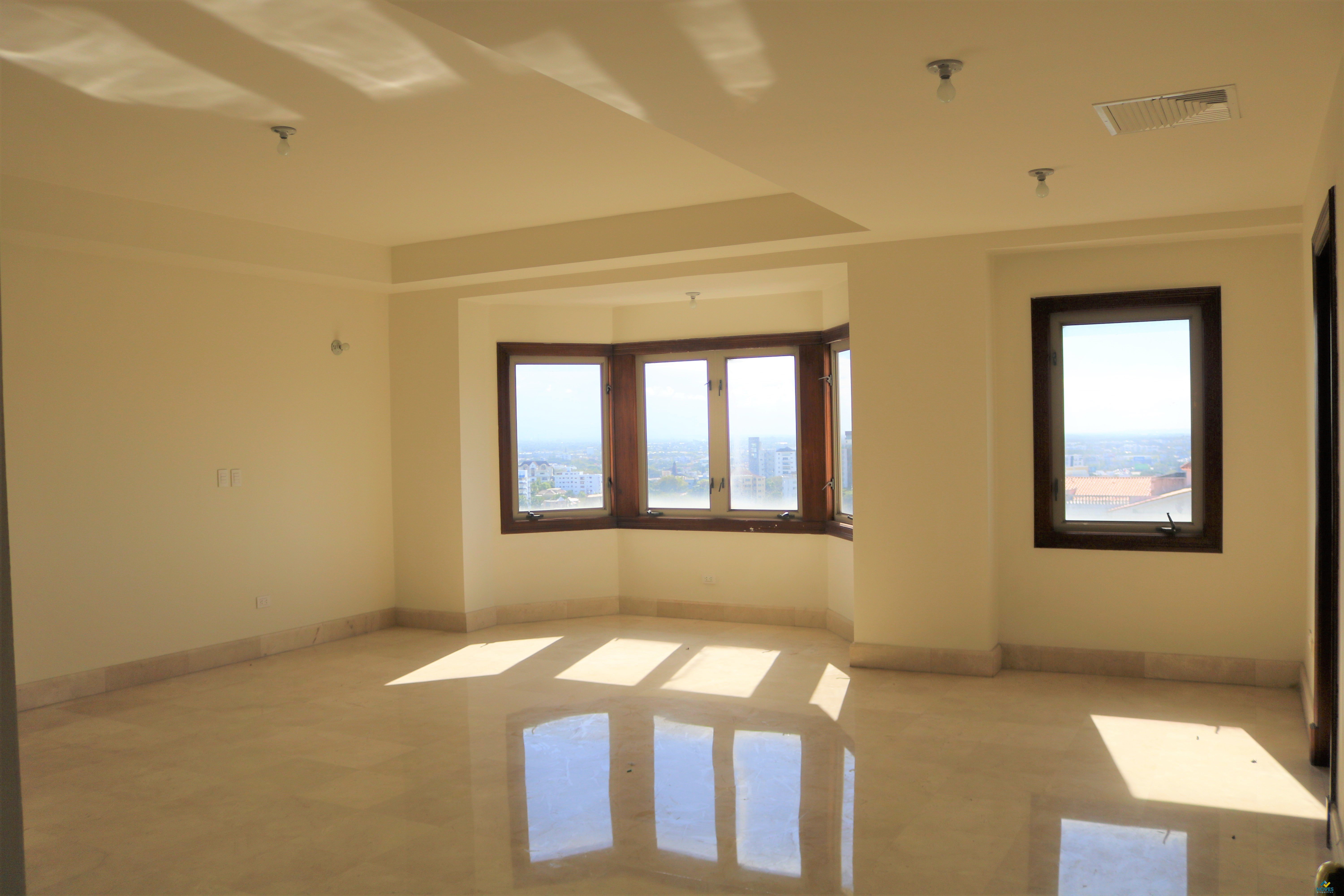 Apartamento Disponible en Torre Sector Las Trinitarias. — foto 7