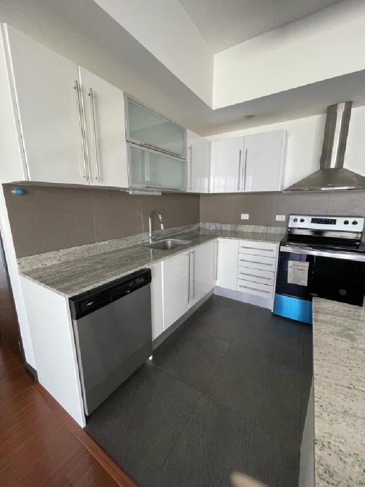 APARTAMENTO EN RENTA – EDIFICIO 19DIEZ | ZONA 10 — foto 4