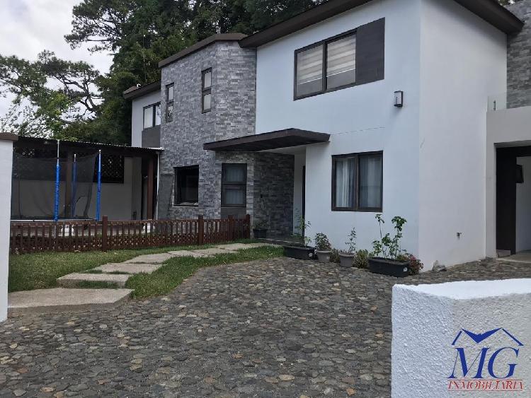 VENDO CASA CARRETERA A EL SALVADOR