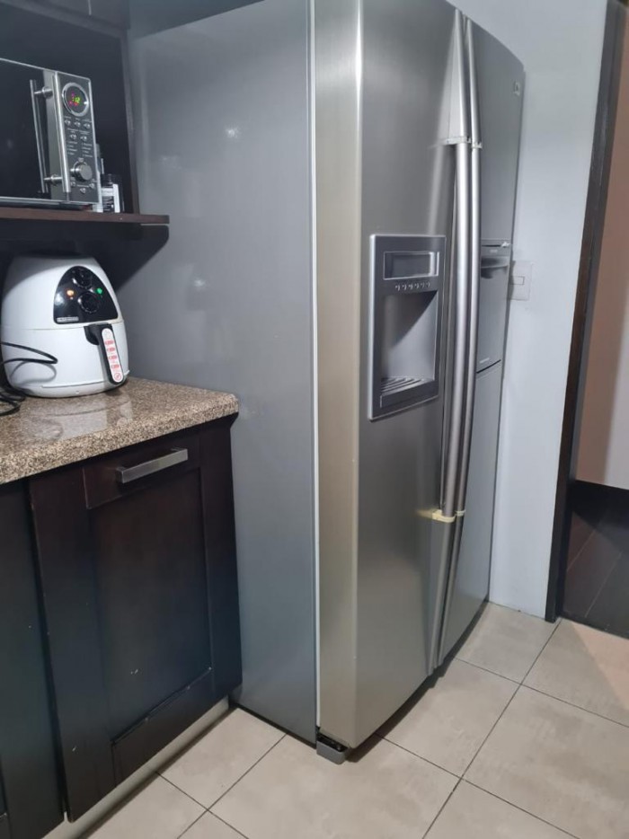 Apartamento en venta ideal para Inversión zona 14 - Image 5